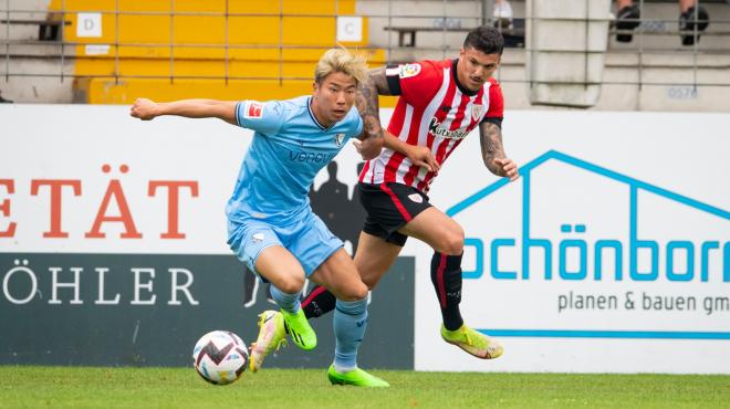 Ander Capa redebutó como jugador rojiblanco ante el Bochum (Foto: Athletic Club)