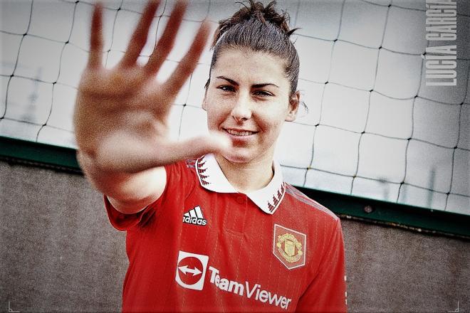 La exdelantera del Athletic Club Lucía García cuando firmó como jugadora del Manchester United inglés.