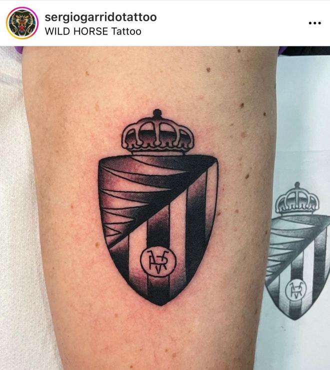 Tatuaje de un seguidor del Real Valladolid (Foto: Instagram).