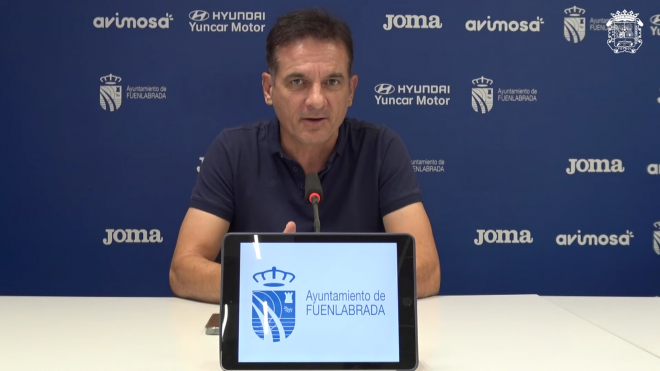 Miguel Melgar, director deportivo del Fuenlabrada, acusa al Deportivo de inflar el mercado