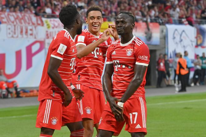 Mané celebra su primer gol con el Bayern (Foto: Cordon Press).