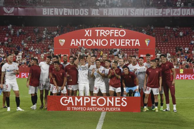 El Sevilla FC, campeón del XI Trofeo Antonio Puerta (Foto: Kiko Hurtado).
