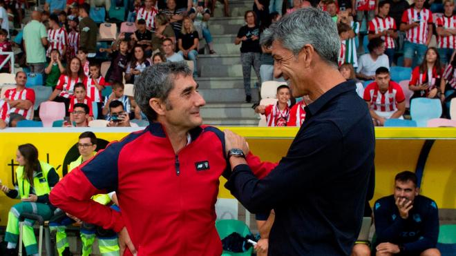 Ernesto Valverde e Imanol Alguacil se saludan en la Euskal Herria Txapela (Foto: Athletic Club).