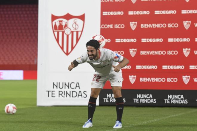 Isco Alarcón, en su presentación con el Sevilla FC (Foto: Kiko Hurtado).