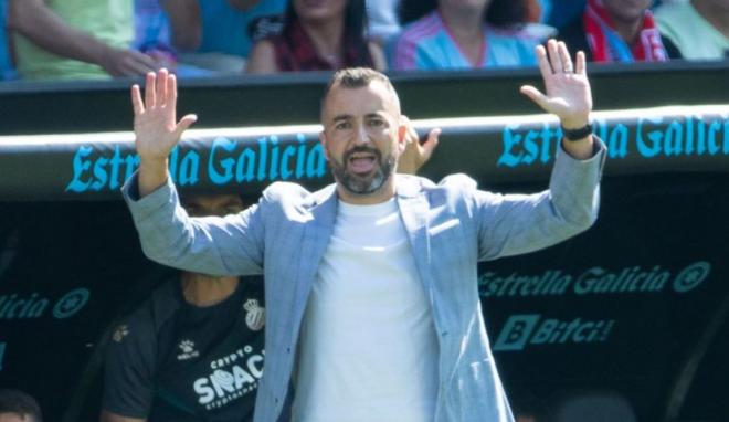 Diego Martínez, en el Celta-Espanyol (Foto: LaLiga).