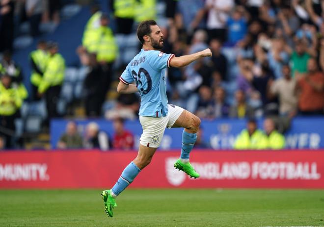 Bernardo Silva, pretendido por el Barcelona, celebra un gol con el Manchester City (Cordon Press).