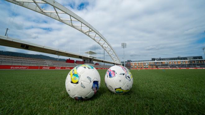 Balones, el arco de Lezama, hierba, fútbol en estado puro (Foto: Athletic Club).