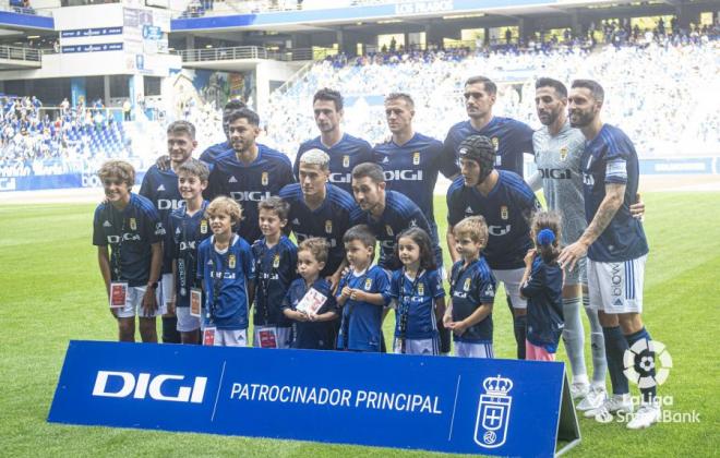 El once del Real Oviedo ante el Andorra (Foto: LaLiga).