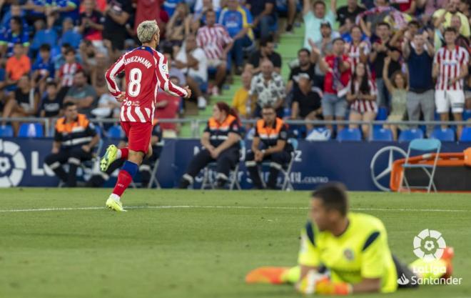Antoine Griezmann celebra su gol en el Getafe-Atlético de Madrid (Foto: LaLiga).