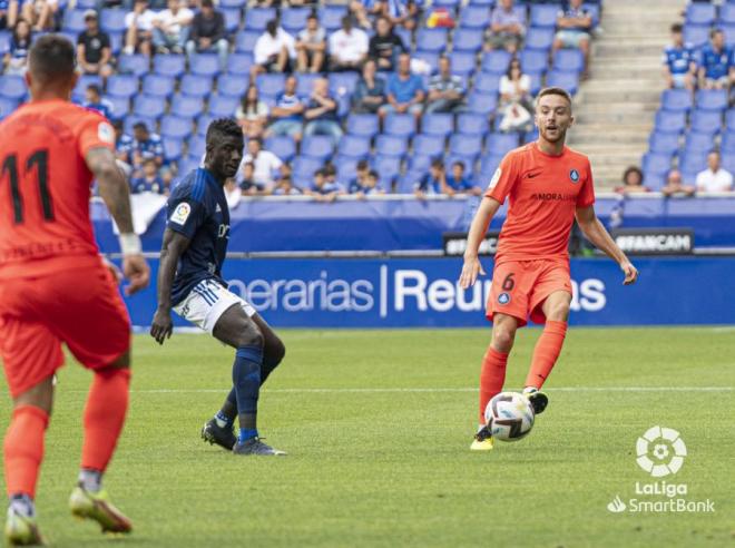 Marc Aguado durante un partido con el FC Andorra (Foto: LaLiga).