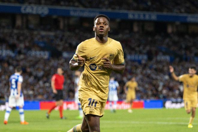 Ansu Fati celebra su gol en el Real Sociedad-Barcelona (Foto: Cordon Press).