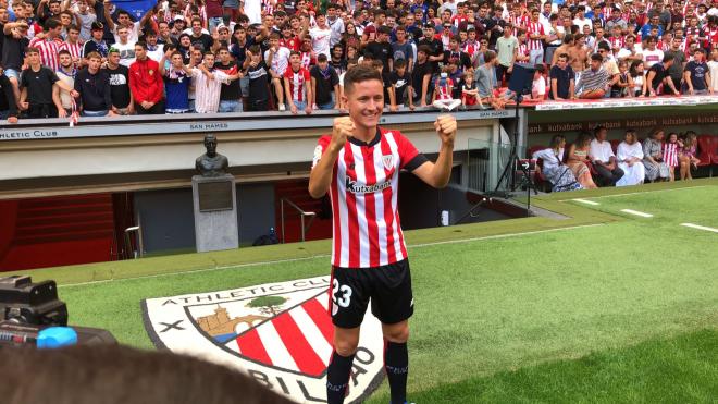 Ander Herrera, durante su presentación con el Athletic (Foto: Asis Martín).