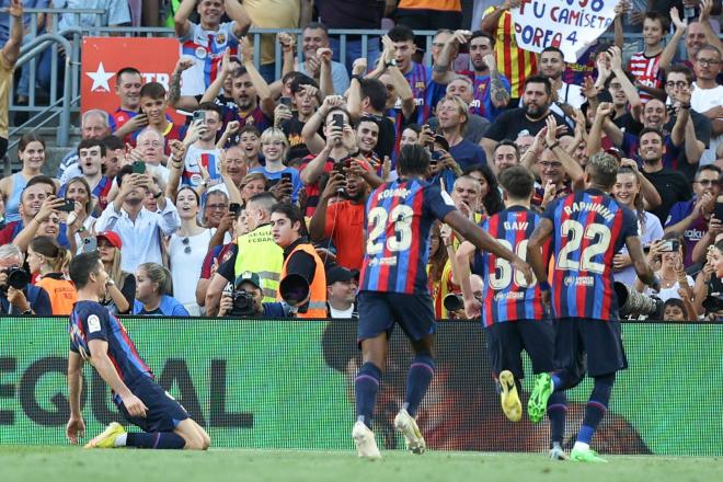 Celebración de un gol en el Barcelona-Valladolid (Foto: Cordon Press).