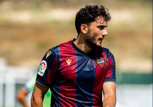 Giorgi durante un partido con el Levante UD.