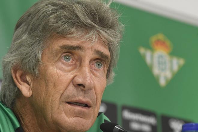 Manuel Pellegrini, en sala de prensa (Foto: Kiko Hurtado)