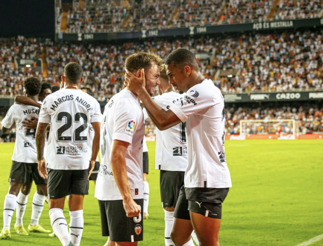 El Valencia CF quiere darle una alegría a su afición en la Copa