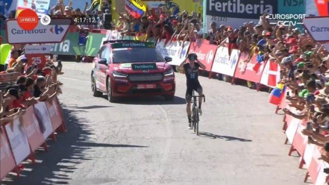 Arensman, vencedor de la etapa de La Vuelta.