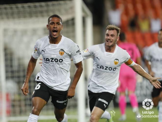 Lino celebra un gol ante el Getafe. (Foto: LaLiga)