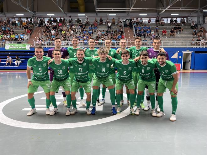 La plantilla del UMA Antequera, en Madrid.