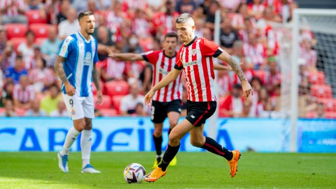 Oihan Sancet, muy flojo durante el partido ante el RCD Espanyol en San Mamés (Foto: Athletic Club).