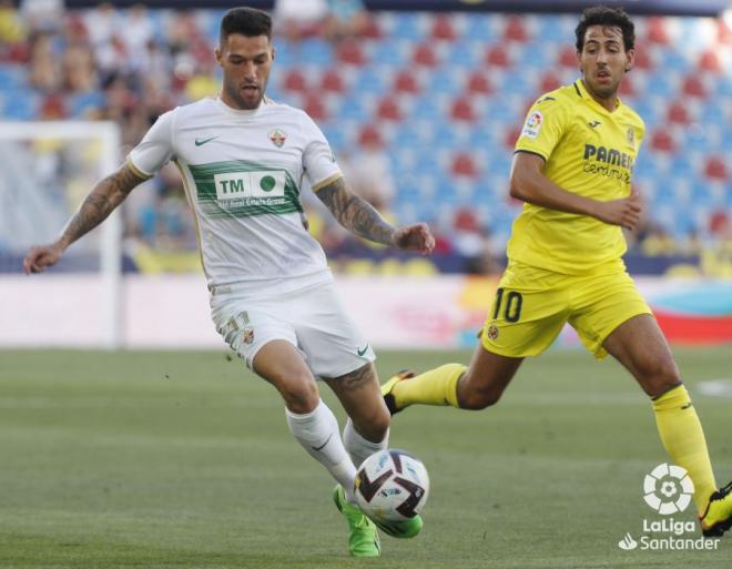 Tete Morente y Dani Parejo, en el Villarreal-Elche (Foto: LaLiga).