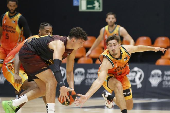 Guillem Ferrando se marcha cedido al Melilla Sport Capital CMB para la temporada 2022-23