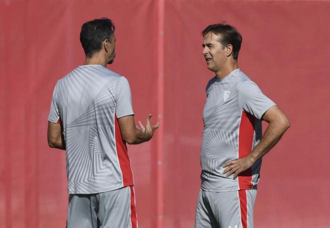 Lopetegui, entrenador del Sevilla, vuelve a contar con Rekik (Foto: Kiko Hurtado).