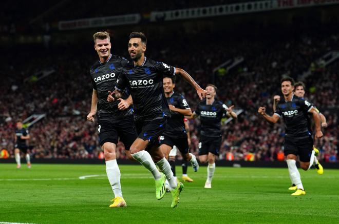 Brais Méndez celebra su gol durante el Manchester United-Real Sociedad de Europa League (Foto: Cordon Press)