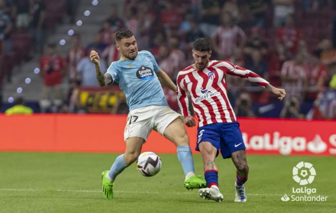 Javi Galán, durante el Atlético-Celta (Foto: LaLiga).