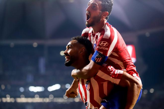 Koke y Matheus Cunha celebran un gol del Atlético de Madrid (Foto: ATM).