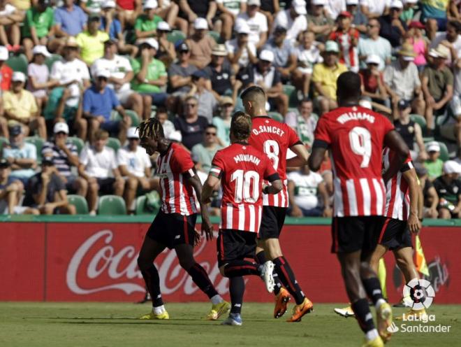 Nico Williams celebra su gol al Elche CF (Foto: LaLiga).