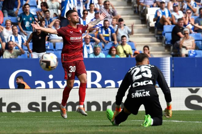 Carmona celebra uno de sus goles al Espanyol (Foto: SFC).