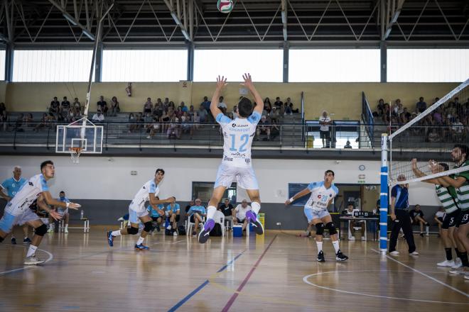 Conqueridor arranca su participación en la Copa Comunitat con un derbi ante el Club Voleibol Valen