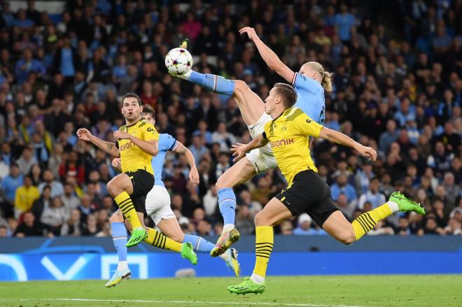 El golazo de Haaland en el Manchester City-Dortmund.
