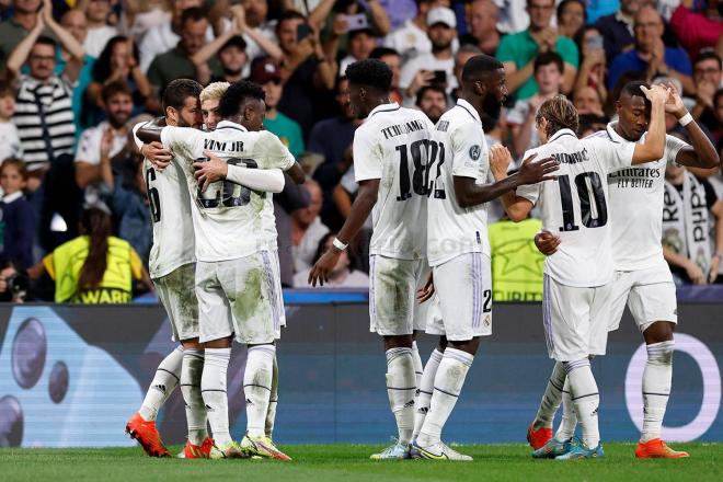 Los jugadores del Real Madrid celebran el gol de Fede Valverde Leipzig (Foto: RMCF).