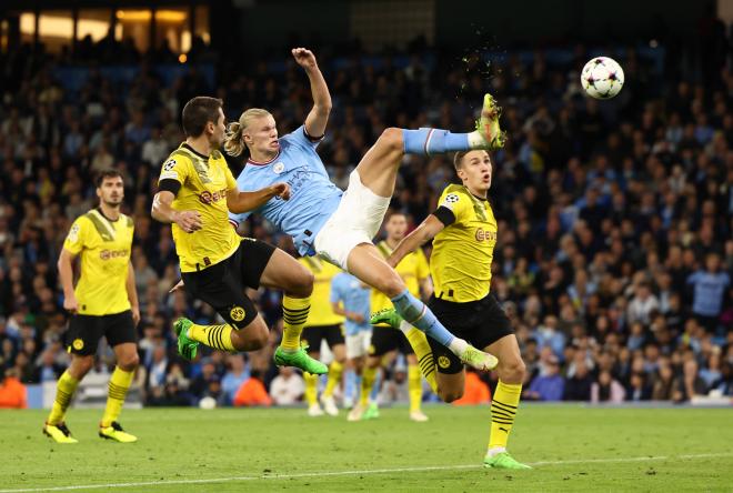 El golazo de Haaland en el Manchester City-Dortmund (Foto: Cordon Press).