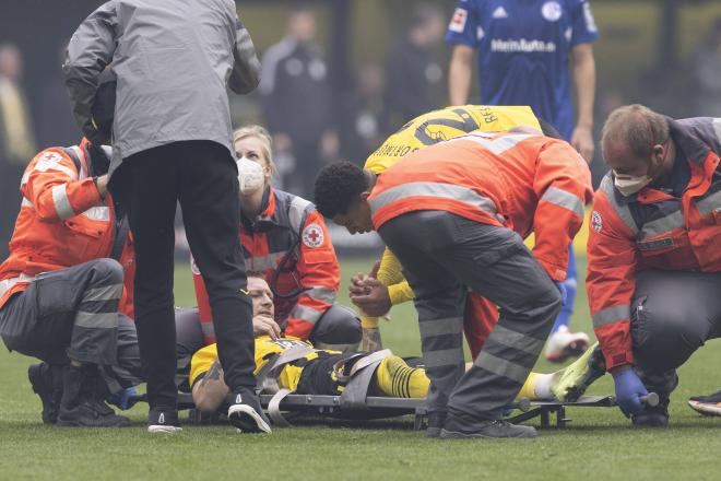Reus, retirado tras su lesión (Foto: Cordon Press).