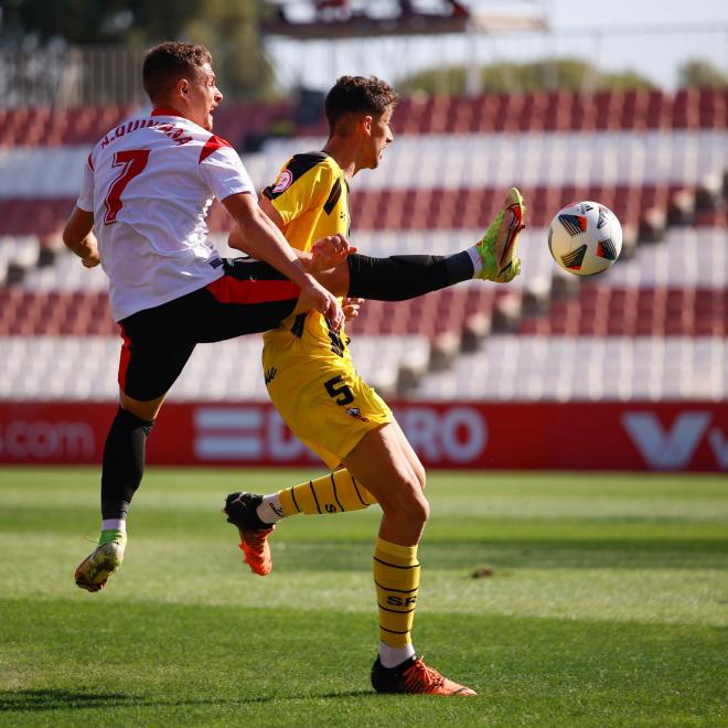 Nacho Quintana, ante el San Roque (Foto: SFC).