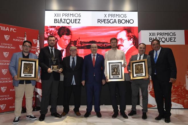 Los premiados Ruesga Bono y Bláquez del Sevilla 2022 (Foto: Kiko Hurtado)