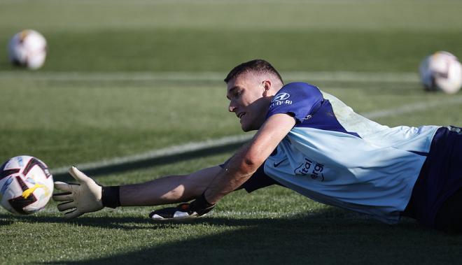 Ivo Grbic, en una sesión del Atlético de Madrid (Foto: ATM).