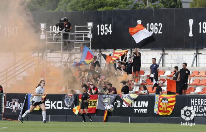 La unión hace la fuerza: primera victoria del VCF Femenino ante el Sevilla FC (2-0) (Foto: LaLiga)