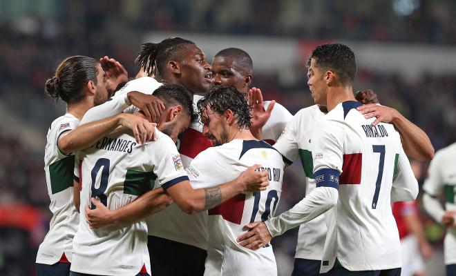 Los jugadores de Portugal celebran uno de los goles (Foto: Cordon Press).