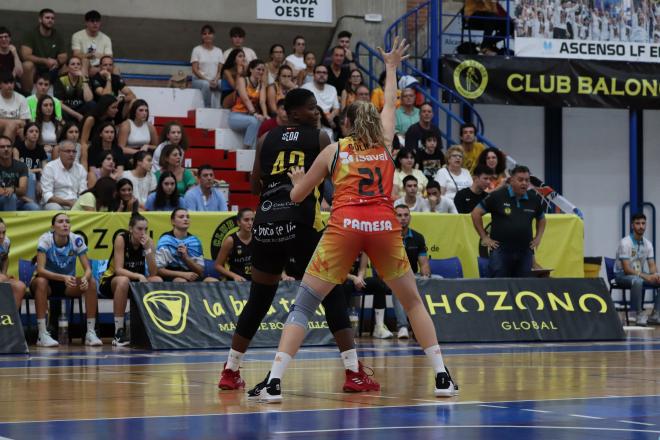 Un mermado Valencia Basket consigue la victoria ante Hozono Global Jairis (Foto: Eduardo Torrano)