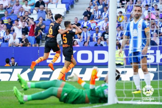 Paulista celebra su gol al Espanyol (Foto: LaLiga).