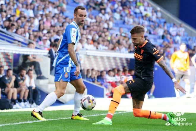 Samu Castillejo, ante el RCD Espanyol (Foto: LaLiga).