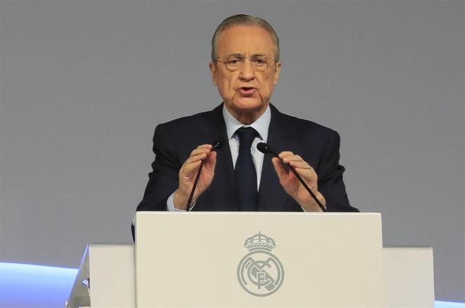 El presidente del Real Madrid, Florentino Pérez, durante las Asambleas Generales Ordinaria y Extra