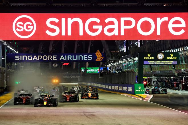 Salida del GP de Singapur (Foto: Cordon Press).