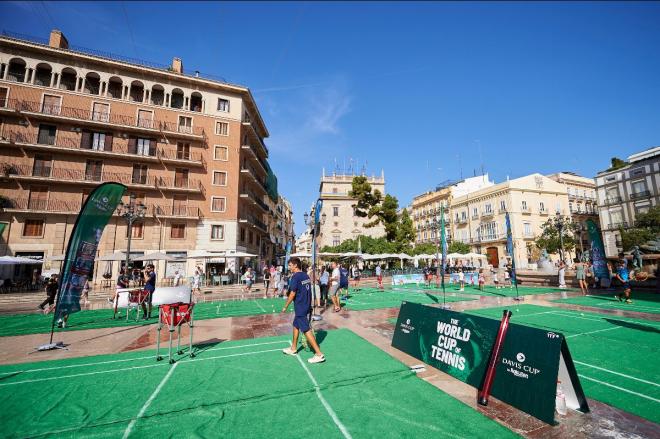 Pistas de 'Street Tennis' durante unas David Cup Finals.