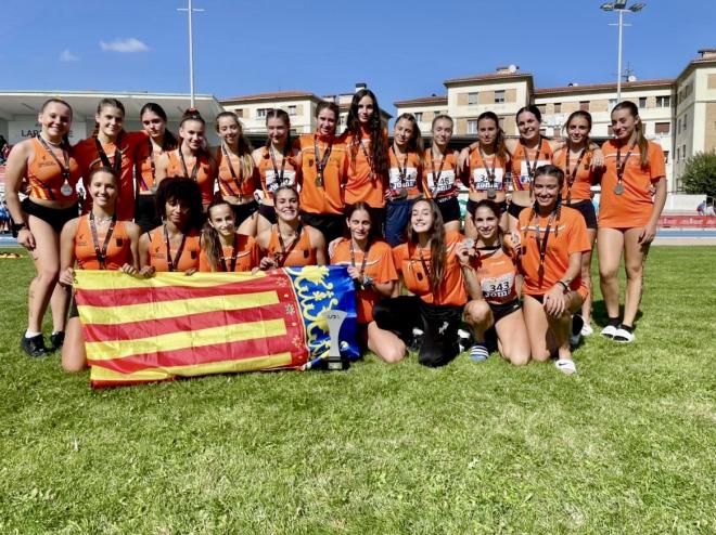 La selección valenciana de Atletismo sube al podio en mujeres y hombres