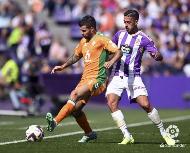 Sergio León y Ruibal, en el Valladolid-Betis (Foto: LaLiga)